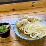 手打うどん 麦蔵 - かしわざる