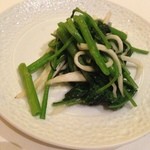 倶楽湾 - ディナーコース：一番安いコースでもこの内容です。