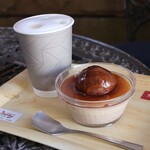 Paomu Karuizawa - ◉小布施栗の軽井沢プリン／734円税込
                        ◉カフェラテ／250円税込