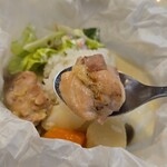 キッチン ブルー グローブ - チキンをいただき