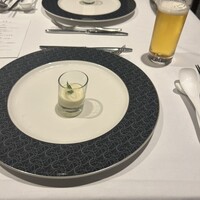 カントニーズ 燕 - 