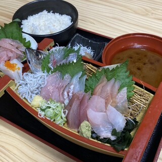 ゆうまん丸食堂_0