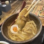 うどん 四方吉 - 【2024.12.3(火)】豚カレーうどん（並盛・350g）の豚バラ肉