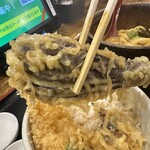 うどん 四方吉 - 【2024.12.3(火)】ミニ天丼の茄子