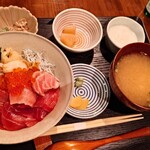 熟成本マグロ専門店 暁 - 