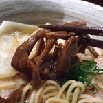 らぁ麺 花筏 - 色濃いメンマ。