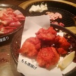 鳥 - 5種盛りとモモ唐揚げ