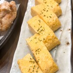 牡蠣ノ上にも三年 - 