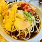 大手通 愛宕屋 - えび天ぶっかけうどん