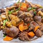 貴州火鍋 - 2024.12 砂肝と牛ハツモトと発酵野菜の炒めもの（1,518円）