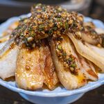 貴州火鍋 - 2024.12 蒜泥白肉（1,078円）ゆで豚バラ肉のにんにくソースがけ