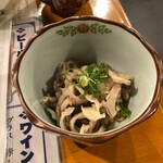 海鮮酒場 牡蠣いかだ屋 - お通し330円