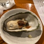 海鮮酒場 牡蠣いかだ屋 - 焼き牡蠣　味噌バター　