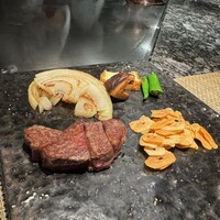 鉄板焼 銀杏 ホテル日航大阪 - 黒毛和牛ダイヤモンドカットランチ