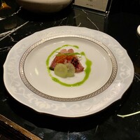 HIKARI - 