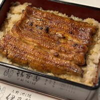 鰻割烹 伊豆栄 本店 - 