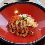 Yakiniku Toraji - 贅沢丼