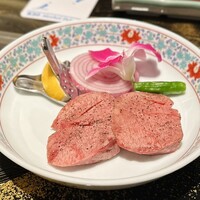 游玄亭 西麻布本館 - 上タン厚切塩焼き