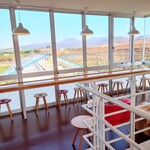 オウ ショウ カフェ - 店舗の北側