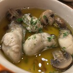 FLAG Oyster Bar & Kitchen - 