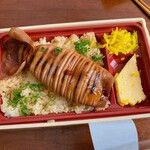オオゼキ - 料理写真:やわらかいかめし重(税抜599円)