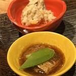 みみずく 名駅店 - （手前）いわし煮に　さやえんどうが微妙