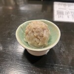 食堂みかん - 海老しゅうまいは熱々です。