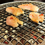 焼肉ホルモン 風土. - レア胸チキン、何を食べているのか不思議感覚