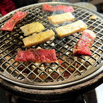 焼肉ホルモン 風土. - プライムハラミとカリトロホルモン、これ初めて！凄くウマイ