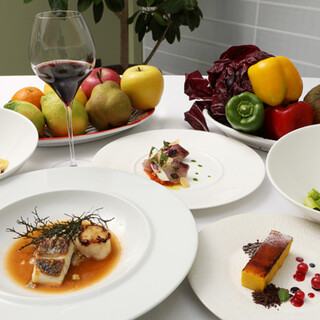 素材本来の美味しさを引き出したモダンシチリア料理