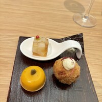ラ・グランド・メゾンTOKYO - 秋の味覚3種盛り合わせ　蓮根コロッケ、ぶり大根ゼリー