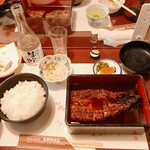 富松うなぎ屋 - 美味いうなぎと旨い酒