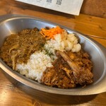 カレー屋 ヒゲめがね - 