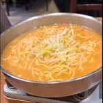 博多もつ鍋前田屋 - 