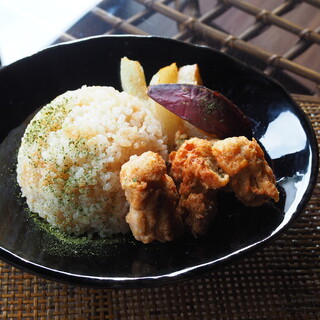 Hareto Keto Raw Chocolate & Detox Cafe_1