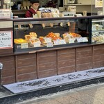 浅草おいもやさん興伸 浅草伝法院東通店 - 