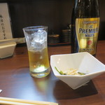 Issui - お通しと瓶ビール