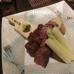 神戸牛炉窯焼ステーキ 雪月風花 北野坂 - 短角牛のステーキ