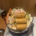 牡蠣×海老 かいり 恵比寿 - ・季節の痛風鍋