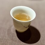 茶禅華 - 最後の締めはアッサリ烏龍茶