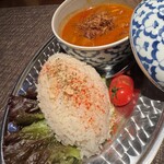 무코쿠세키 푸도 앤도 바 에토와루