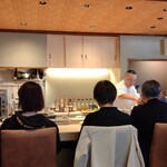 すしやのたい悟 - １１時半スタートは満席です。