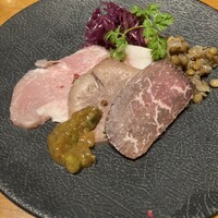 シャンパン食堂 - 