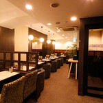 喫茶室ルノアール - 喫煙席(加熱式たばこ専用)喫煙ブース有※飲食不可