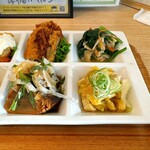 yanaken boo - アジフライ•ほうれん草煮浸し•かつお•豚肉白菜カレー風味