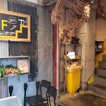 芋栗パーラー ブリキトタン - 