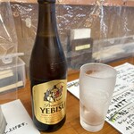 栃木中華そば 神志 - 本日の妻のビールは"エビス"でした(・∀・)