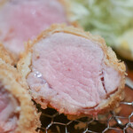 八事とんかつ わだ福 - 火入れ具合☆