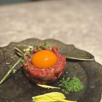 個室焼肉 牛姫 恵比寿本店 - ユッケ