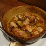 アカ - アヒージョ